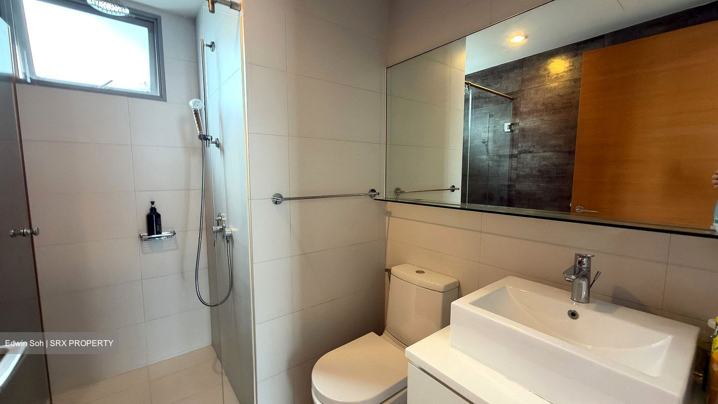 Centro Residences (D20), Condominium #630174421